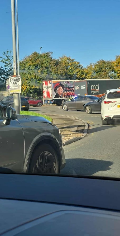 Lorries Highbeech Roundabout