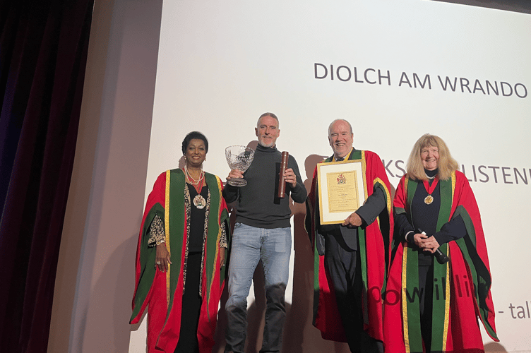 Iolo Williams with members of The Worshipful Livery Company of Wales.