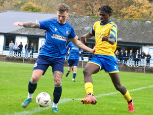 Kingfishers' wings clipped by Corries in 4-2 loss
