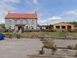 Pub to remove 'dog house'