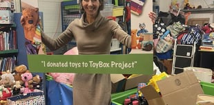 Chippenham Parkrun donates to Toybox