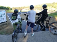 Family to family links with  French twin town