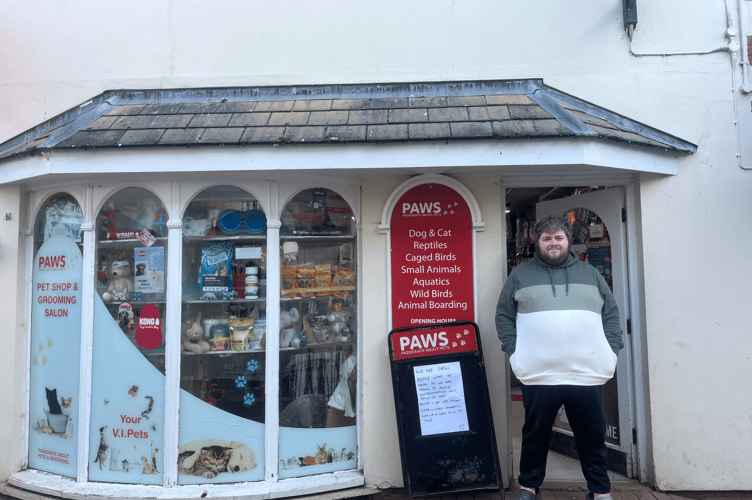 Monmouth Paws Pet Supplies and Grooming Salon