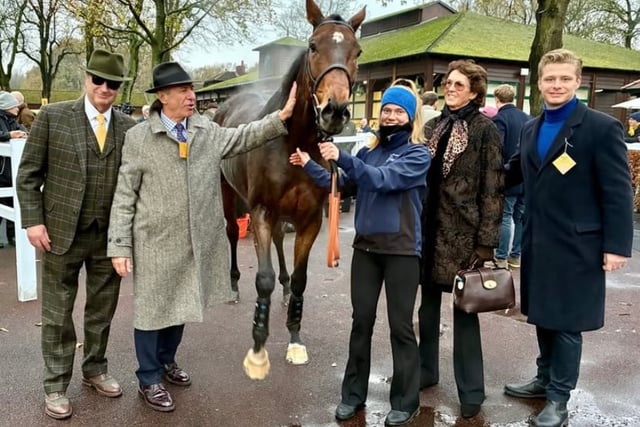 Venetia marks 30 years with superb second for Royale Pagaille
