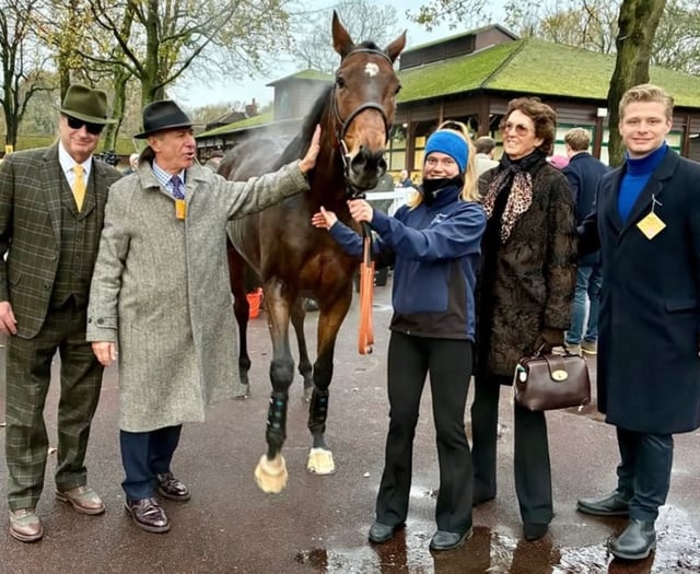 Venetia marks 30 years with superb second for Royale Pagaille