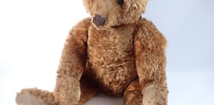 Rare jewellery at Smiths Newent auction