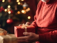 Age Cymru issues urgent call to end loneliness crisis this Christmas