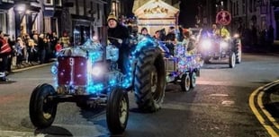 Festive tractors to rumble round town roads this Saturday 
