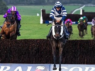 Jubilee Express puts down National marker at Xmas race day