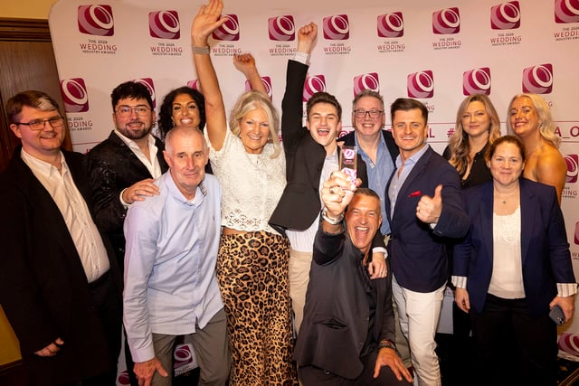Glewstone Court wins top regional wedding venue award