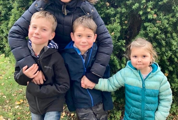 Felicity Ashley with her children Sam, Ben and Grace while she was recovering from cancer 