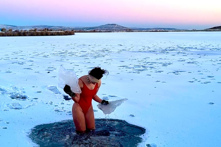 Zoe Naughalty proves an Ice Maiden at Keeper's Pond