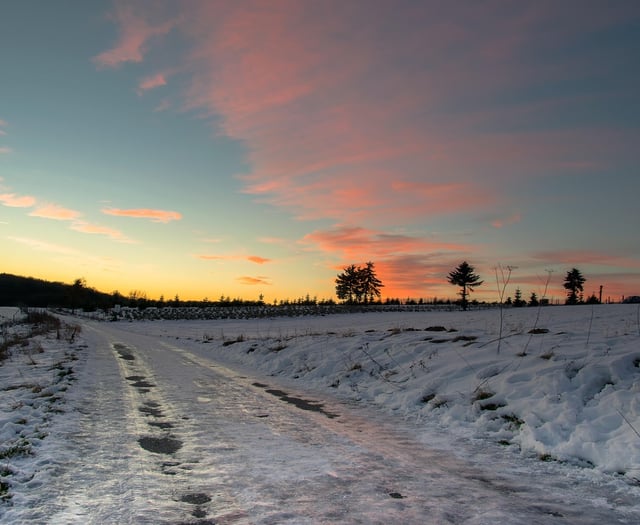 Storm Goretti: Healthboard offers safety advice