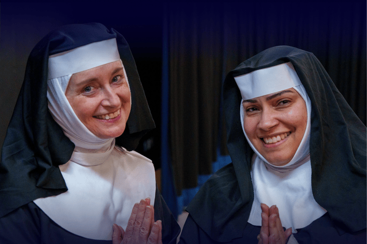 Perform Chepstow Sister Act rehearsals (Images by Ellis)