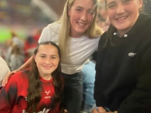 Rugby fan Darcie, 12, runs 124 miles for brain tumour appeal