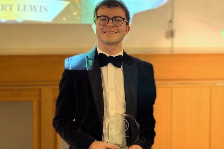 Best actor under the age of 18 was Robert Lewis for his role in AAODS' Sweeney Todd