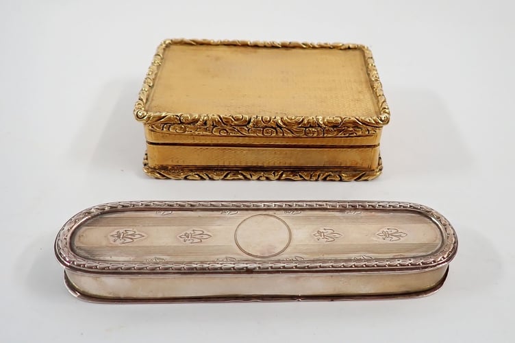 Toothpick Box & Snuff Box 