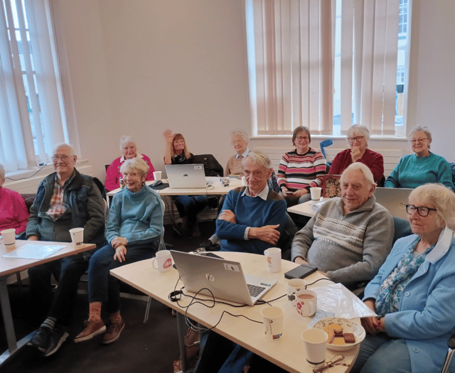 Raglan community group boosts confidence in technology skills