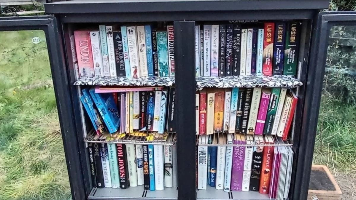 Is this the smallest library in Monmouthshire? | monmouthshirebeacon.co.uk