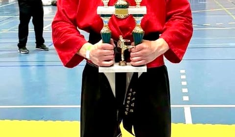 Niall's spar-kling show at European Championships