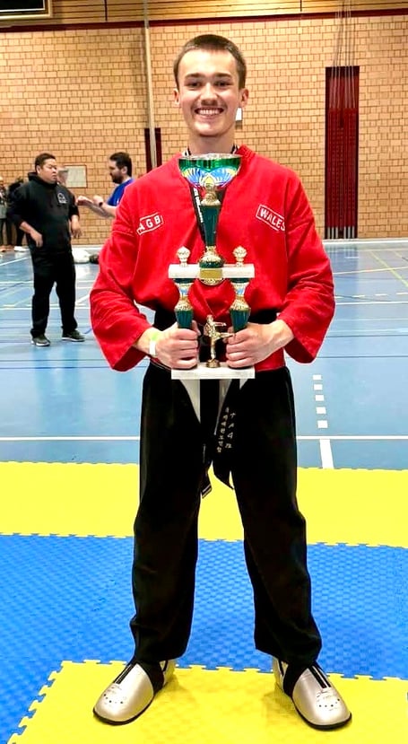 Niall Farr won gold and bronze at the European Championships