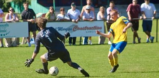 Kingfishers kick on in final promotion push