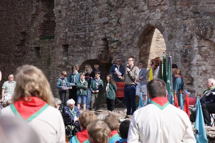 A Service to renew their Scout Promise