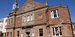 Volunteers 'no threat' to paid library staff, says council boss