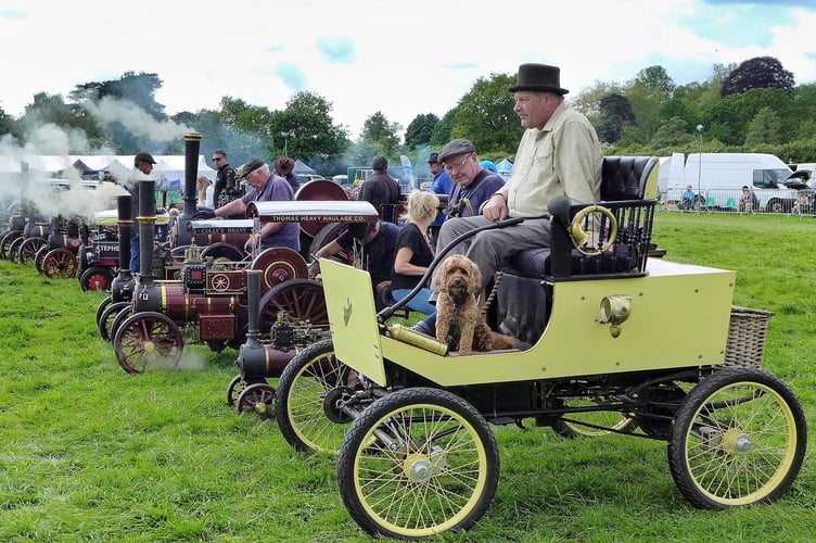 Vince and Dougal the dog came up from Andover in Kent with his replica 1898 Stanley steam car