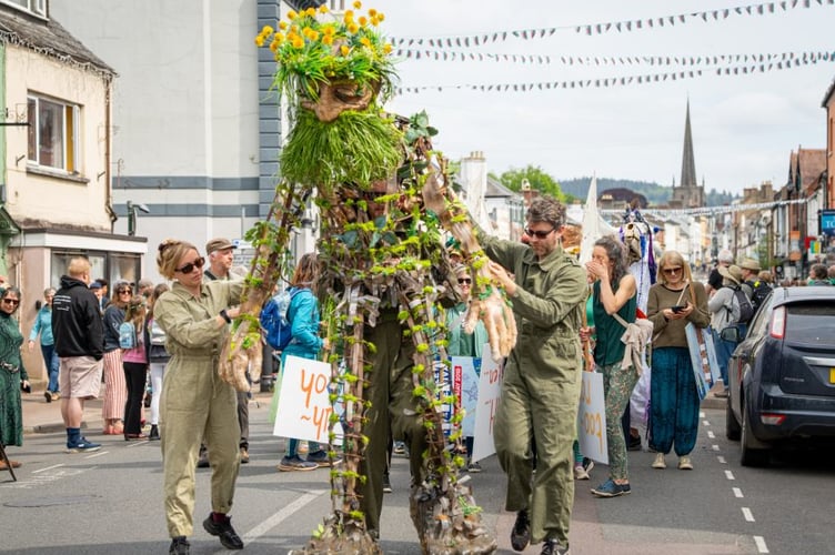 .