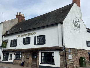Delivery delay forces pub to shut its doors