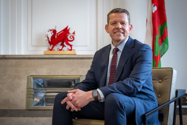 Wales rules out school phone ban
