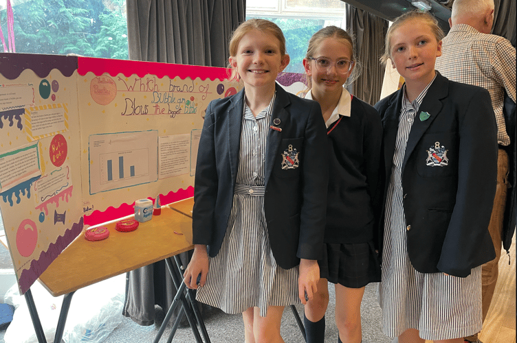 Haberdashers' Monmouth students discovered which brand of bubble gum blows the biggest bubbles