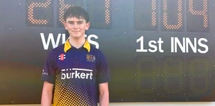 Teen Osian's maiden ton puts Fugitives to flight