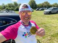 Union Jak for Smith as Dan laps up lake tri