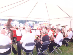 Glorious sunshine brings the crowds to the Speech House food festival