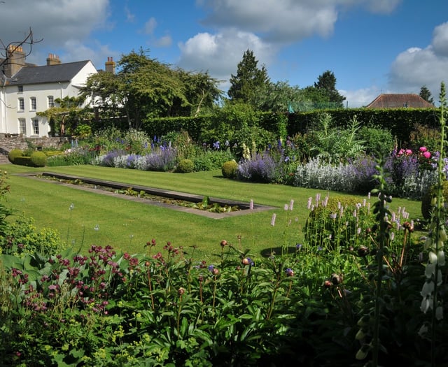 Visit rockfield park gardens in June
