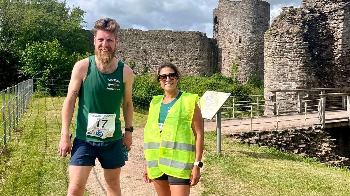 Blazers roll up for magical history tour in 100-mile relay
