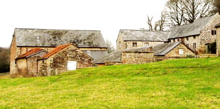 Listed Wyeside barn owners ordered to remove unauthorised solar panels