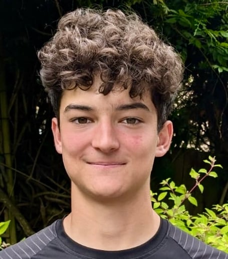 Bruno Chitnis took four wickets