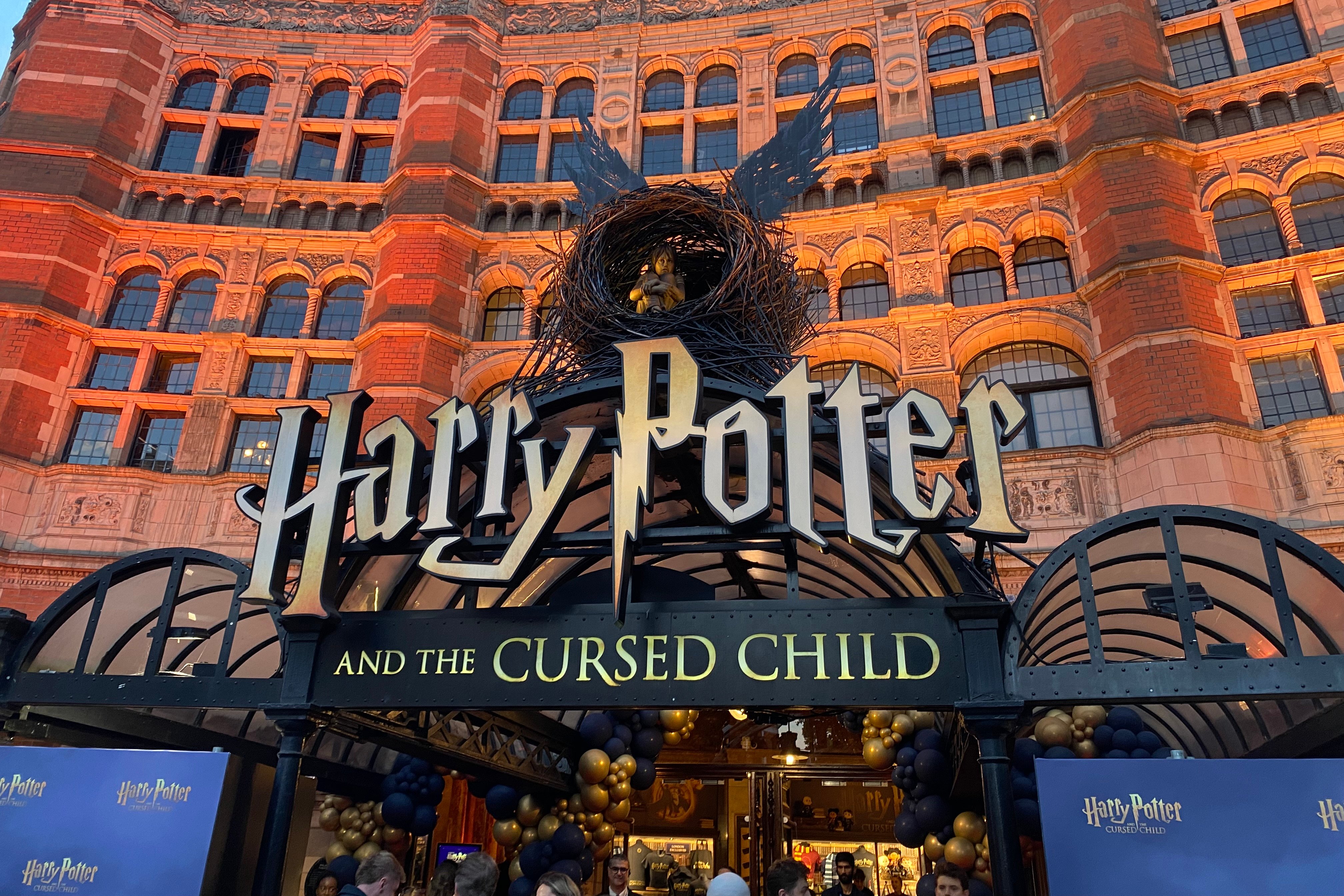 Harry Potter and the Cursed Child: The revamped one-part show brings ...